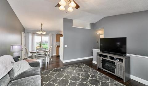 1354 Half Moon Dr, O'fallon, MO 63366 photo 6