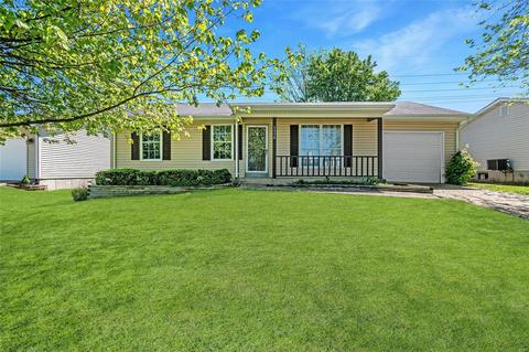 1338 White Hawk Dr, O'fallon, MO 63366 photo 1