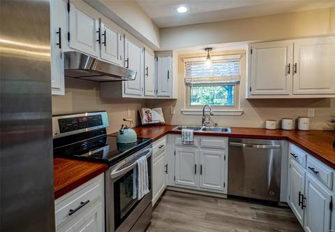 443 Paula Vale, Ballwin, MO 63021 photo 3