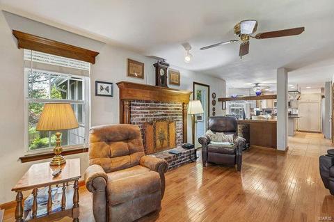 634 Old Ballwin Rd, Ballwin, MO 63011 photo 8