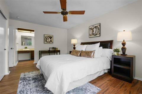 1070 Treetop Trail Dr, Manchester, MO 63021 photo 12
