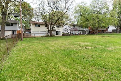 914 Sherwick Ter, Manchester, MO 63021 photo 4
