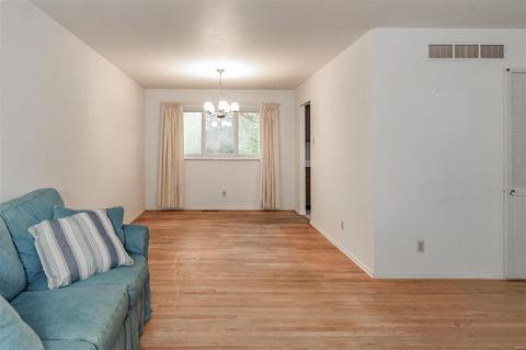 914 Sherwick Ter, Manchester, MO 63021 photo 8