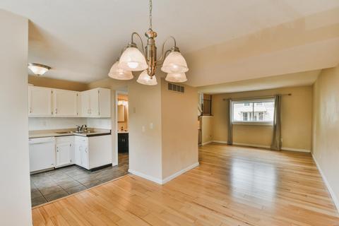 161 Carmel Woods Dr, Ellisville, MO 63021 photo 7
