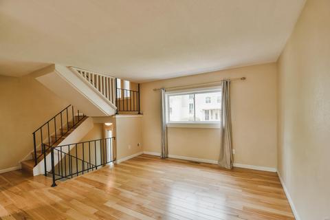 161 Carmel Woods Dr, Ellisville, MO 63021 photo 3
