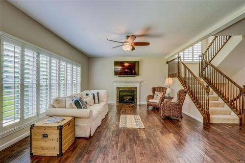 218 Greengate Dr, Lake Saint Louis, MO 63367 photo 13