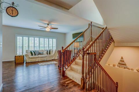 218 Greengate Dr, Lake Saint Louis, MO 63367 photo 9