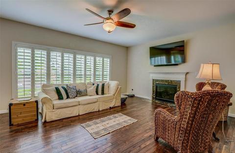 218 Greengate Dr, Lake Saint Louis, MO 63367 photo 10
