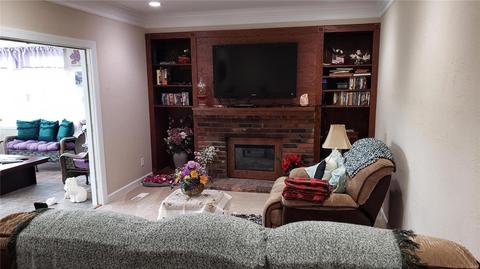 3447 Frontier Dr, Saint Charles, MO 63303 photo 21
