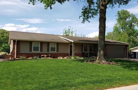 3447 Frontier Dr, Saint Charles, MO 63303 photo 1