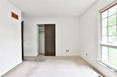 11809 Birmington, Bridgeton, MO 63044 photo 21