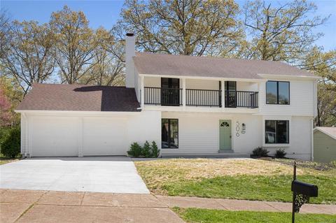 506 Clayworth, Ballwin, MO 63011 photo 1