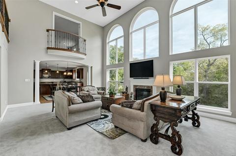 210 Irish Hound Dr, O'fallon, MO 63368 photo 7