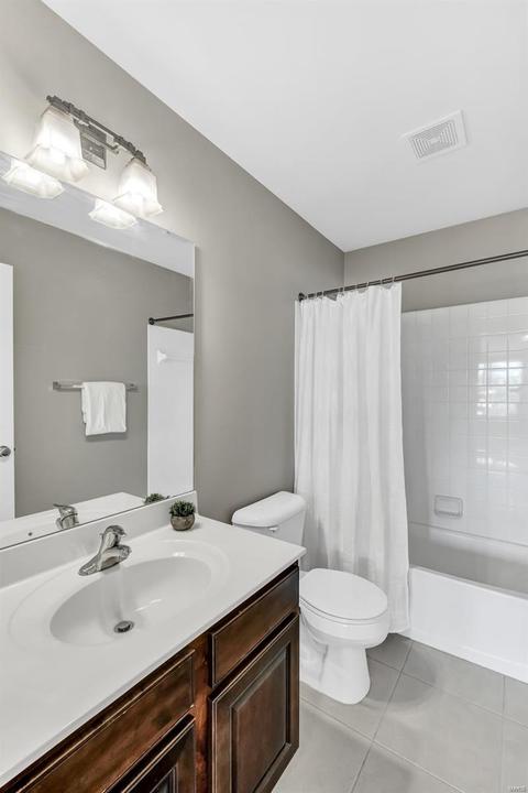 210 Irish Hound Dr, O'fallon, MO 63368 photo 41