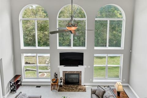210 Irish Hound Dr, O'fallon, MO 63368 photo 4