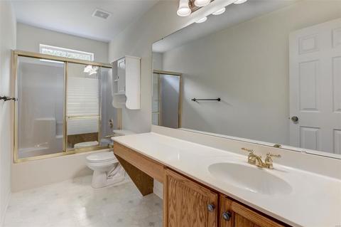 868 Kiefer Trails Dr, Ballwin, MO 63021 photo 14