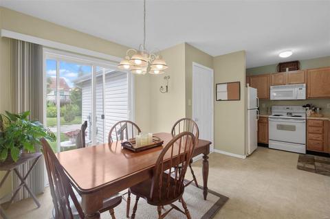 719 Hyde Dr, O'fallon, MO 63366 photo 9