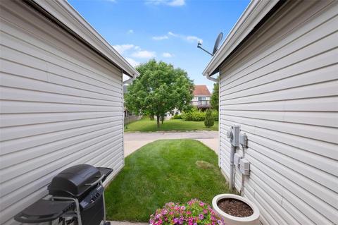 719 Hyde Dr, O'fallon, MO 63366 photo 26
