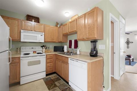 719 Hyde Dr, O'fallon, MO 63366 photo 11