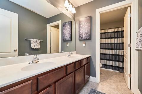 928 Summit Oaks Dr, Eureka, MO 63025 photo 45