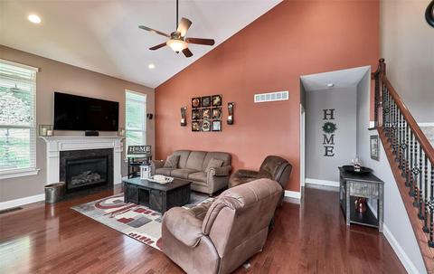 928 Summit Oaks Dr, Eureka, MO 63025 photo 14