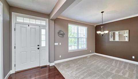 928 Summit Oaks Dr, Eureka, MO 63025 photo 4