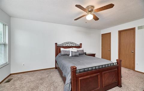 2 Griesenauer Ct, O'fallon, MO 63368 photo 16