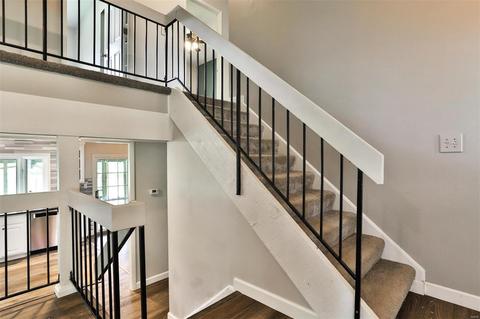 1151 Pinrun Dr, Ballwin, MO 63011 photo 11