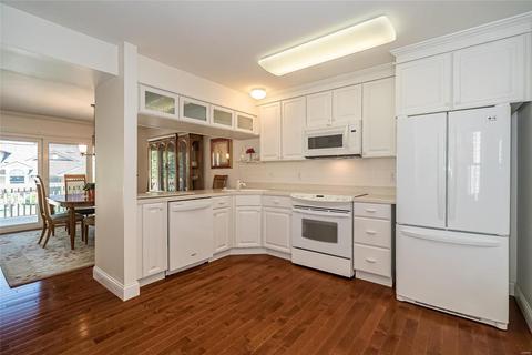 1337 Stone Run Dr, Ballwin, MO 63021 photo 14