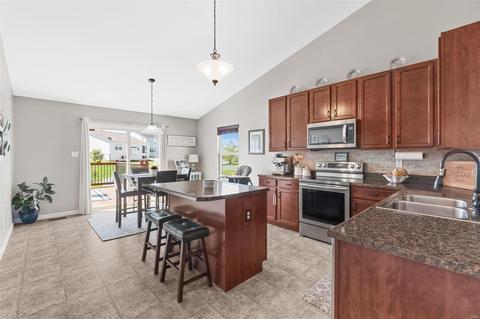 2512 Amber Willow, Lake Saint Louis, MO 63367 photo 8