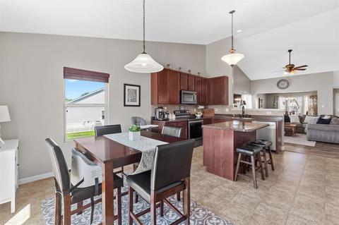 2512 Amber Willow, Lake Saint Louis, MO 63367 photo 10