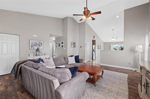 2512 Amber Willow, Lake Saint Louis, MO 63367 photo 4