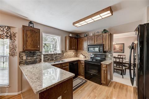 1016 Columbard Dr, Ballwin, MO 63021 photo 5