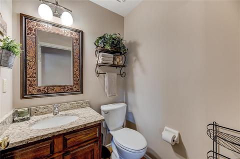 1016 Columbard Dr, Ballwin, MO 63021 photo 9