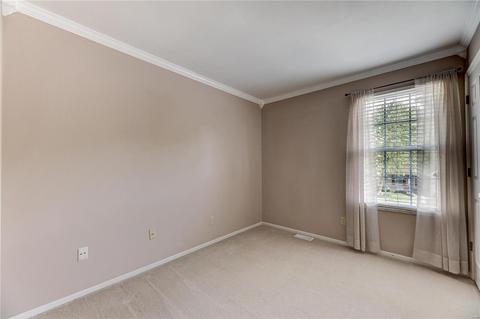 1016 Columbard Dr, Ballwin, MO 63021 photo 15