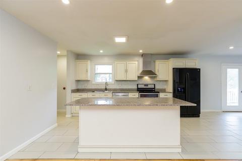 9 Cedar Ln, O'fallon, MO 63366 photo 8