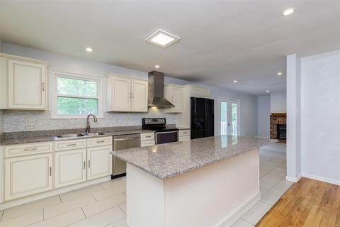 9 Cedar Ln, O'fallon, MO 63366 photo 5