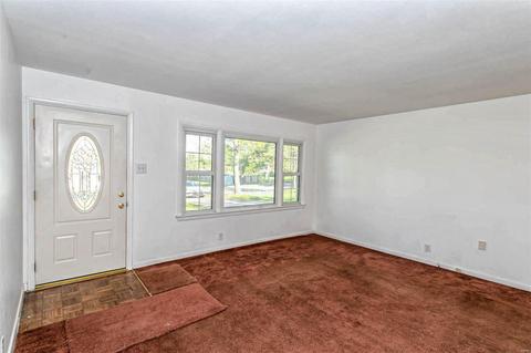 235 Old Ballwin Rd, Ballwin, MO 63021 photo 3
