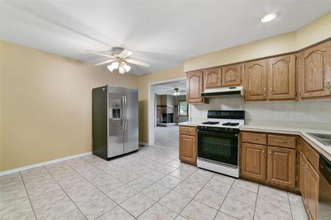 32 James Ct, Ballwin, MO 63021 photo 10