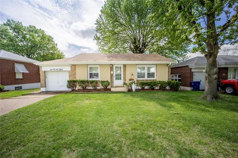 7130 Sharp Ave, Saint Louis, MO 63116 photo 2