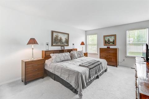 1386 Arbor Bluff Cir, Ballwin, MO 63021 photo 8