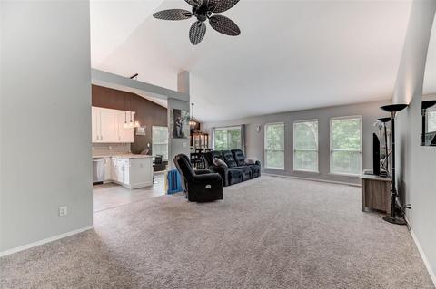 173 Valleybrook Dr, O'fallon, MO 63368 photo 2