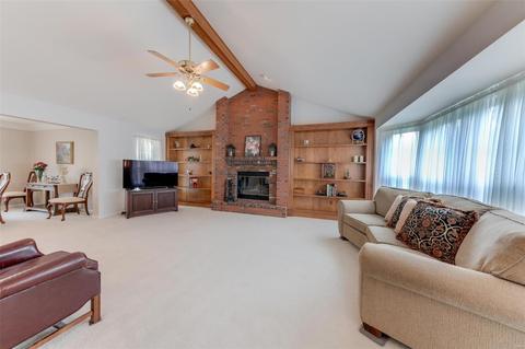 638 Avondale, Saint Peters, MO 63376 photo 9