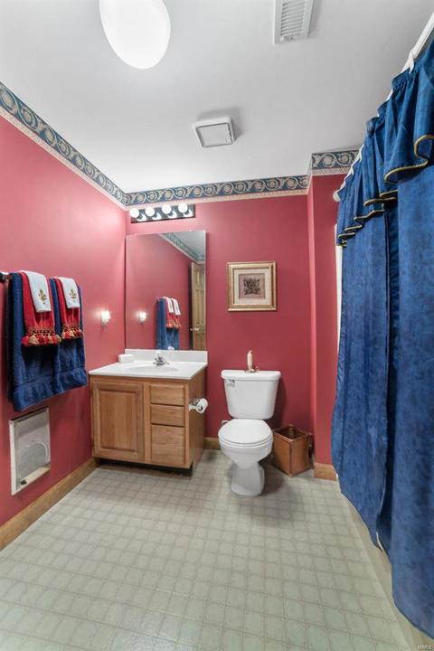 4 Foxbend Ct, Saint Charles, MO 63301 photo 39