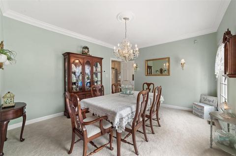 4 Foxbend Ct, Saint Charles, MO 63301 photo 9