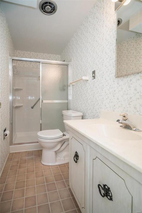 1 Marie Ct, Manchester, MO 63011 photo 16