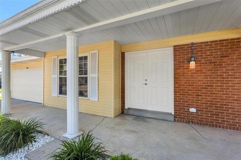 1016 Summer Tree Dr, Ballwin, MO 63011 photo 3