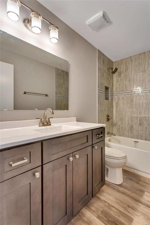 1016 Summer Tree Dr, Ballwin, MO 63011 photo 17