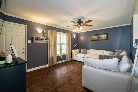 204 Lorene Dr, O'fallon, MO 63366 photo 4