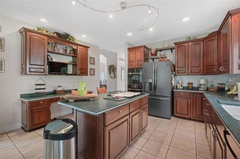 79 Greensburg Ct, Weldon Spring, MO 63304 photo 17
